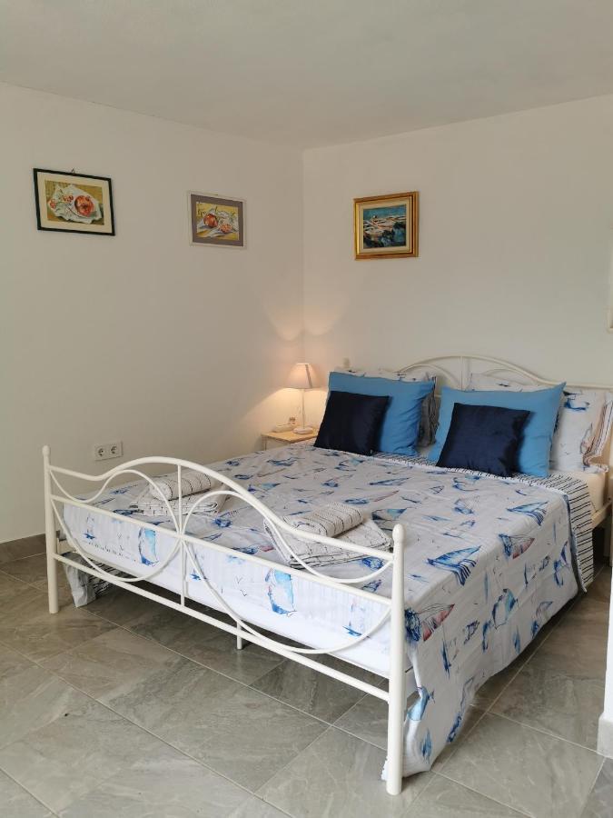 Studio Apartment Mileta Pitve Kültér fotó