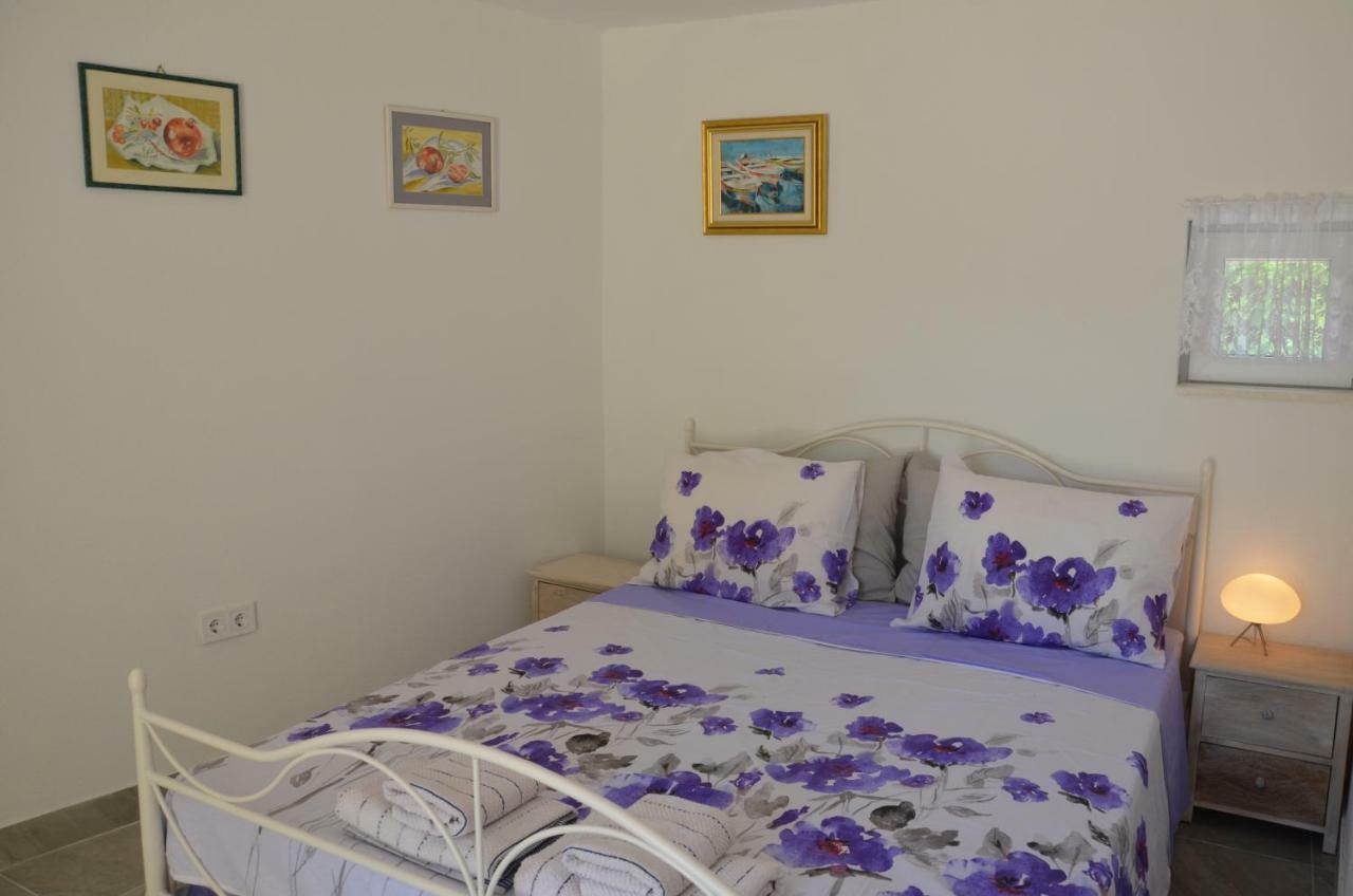 Studio Apartment Mileta Pitve Kültér fotó